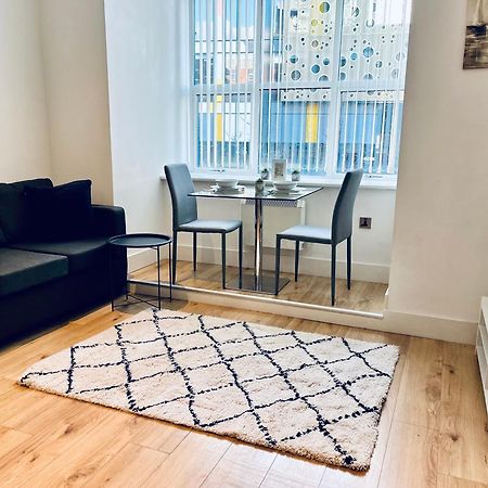 Fantastic Mill Apartment - 2023 Travellers Award Winner! Manchester Dış mekan fotoğraf