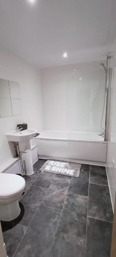 Fantastic Mill Apartment - 2023 Travellers Award Winner! Manchester Dış mekan fotoğraf